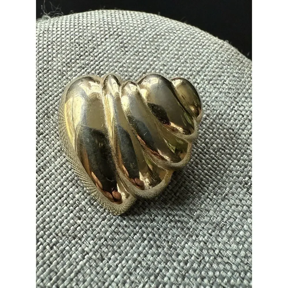 Vintage Gold Tone Puffed Brooch Modernist Deco Art To Wear Lapel Scarf Pin